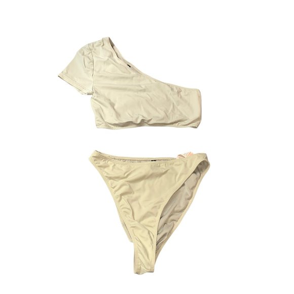 PrettyLittleThing Swim Suit - Picture 1 of 3